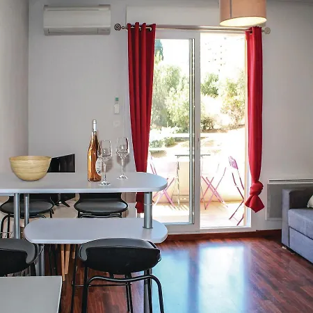One-bedroom In Ajaccio Appartement *
